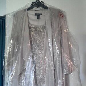 R&M Richards 3 Piece Beaded Pant Suit - Size 12 - Champagne